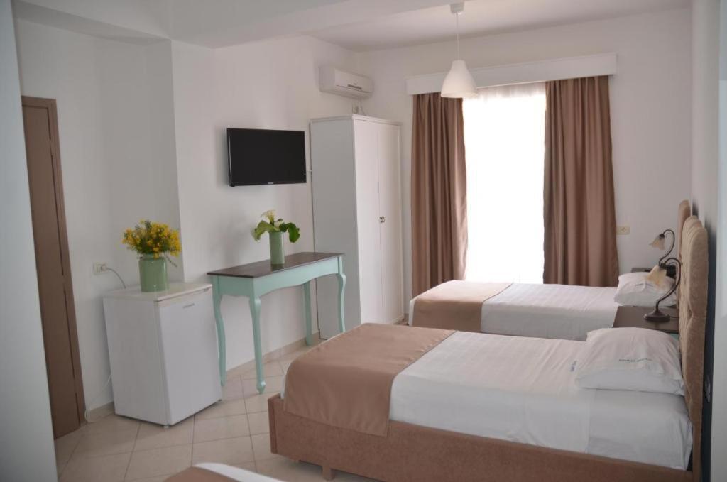 Epirus Hotel ซารานเดอ ภายนอก รูปภาพ